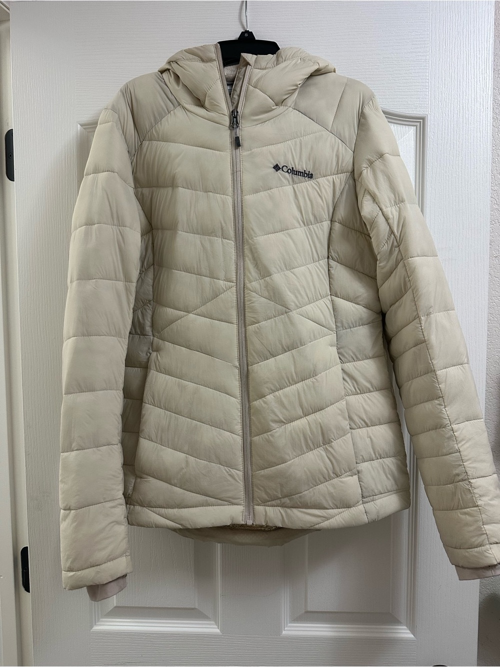 Women’s size small columbia jacket with Omniheat